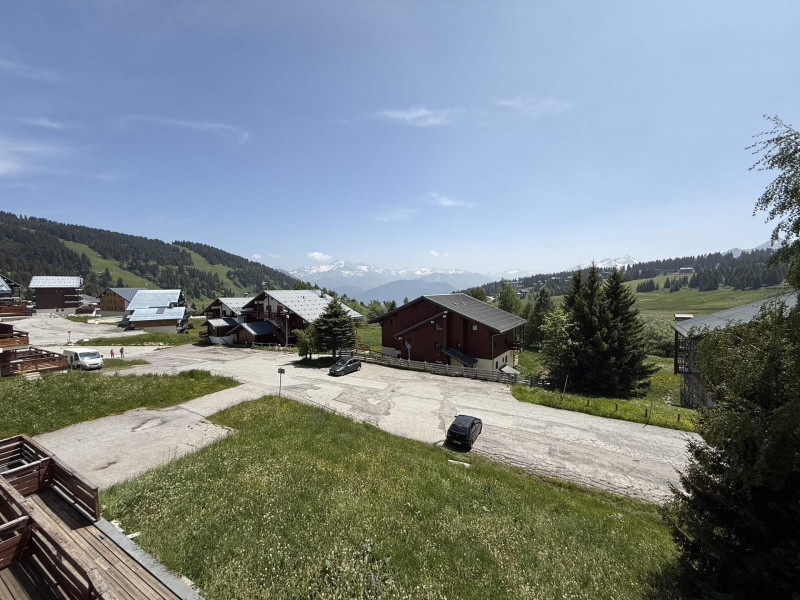 _lv_images__lot_0001420610_14_22614267 _lv_images__lot_0001420610_14_22614267