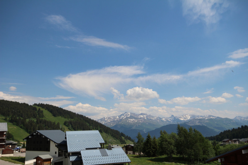 _lv_images__lot_0001440114_10_18647937