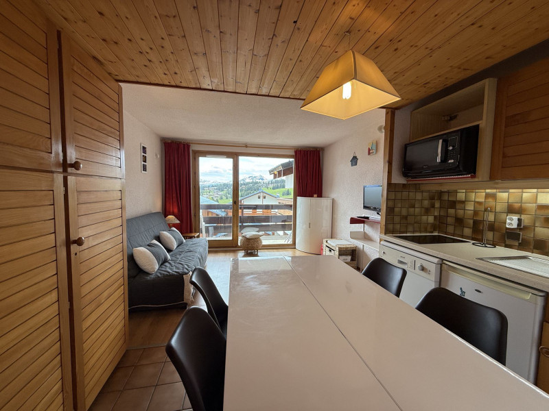 _lv_images__lot_0001440115_07_21603045 _lv_images__lot_0001440115_07_21603045