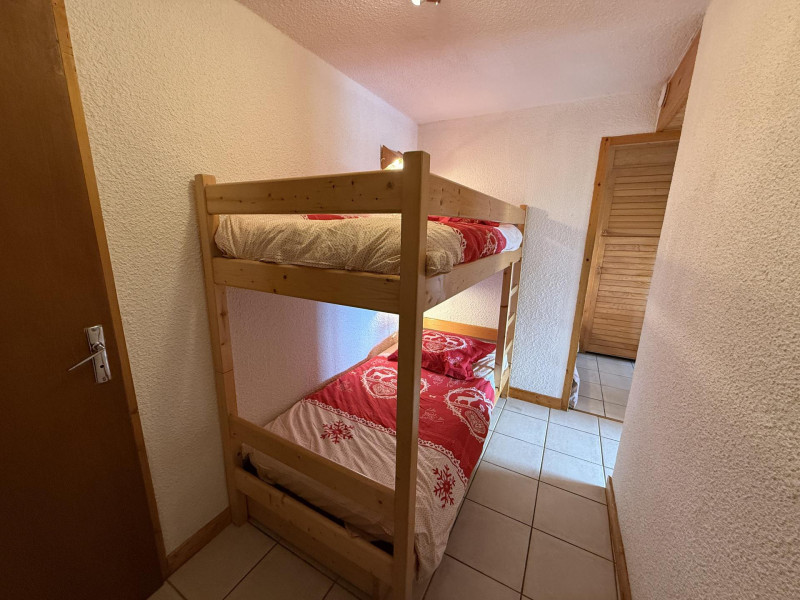 _lv_images__lot_0001440122_10_21138845