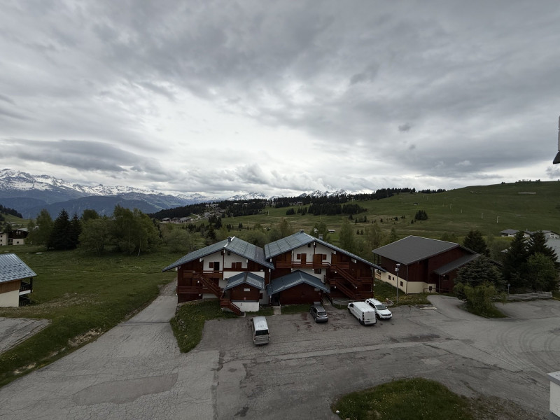 _lv_images__lot_0001440122_12_23439010 _lv_images__lot_0001440122_12_23439010