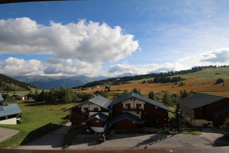 _lv_images__lot_0001440124_10_23450706