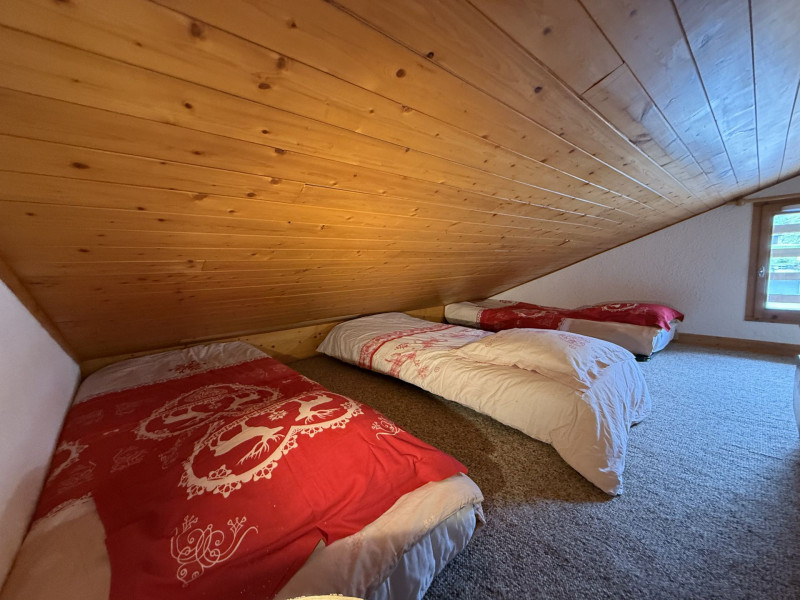 _lv_images__lot_0001440130_09_21845664