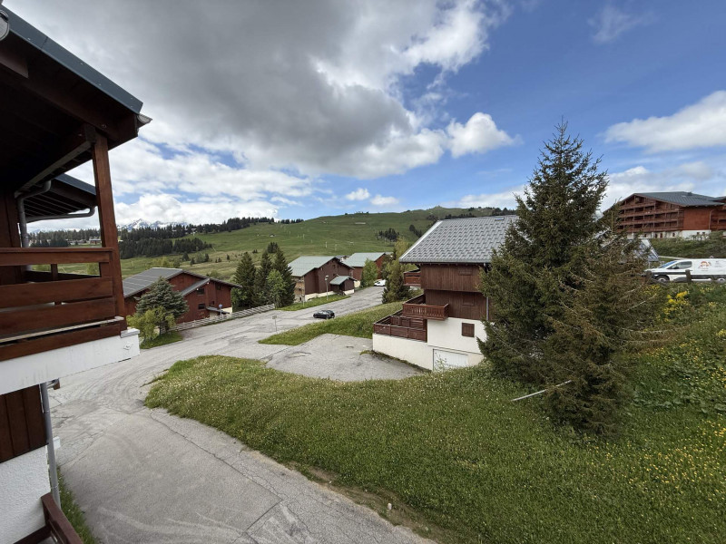 _lv_images__lot_0001440155_14_18993074