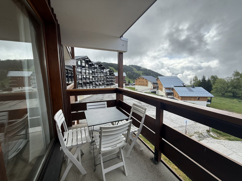 _lv_images__lot_0001450212_10_23327076 _lv_images__lot_0001450212_10_23327076