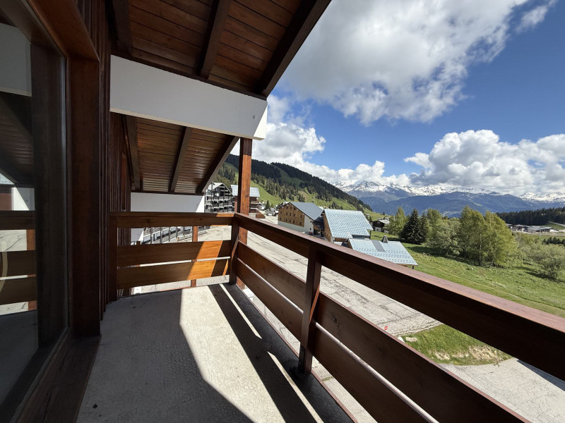 _lv_images__lot_0001450221_14_22274252