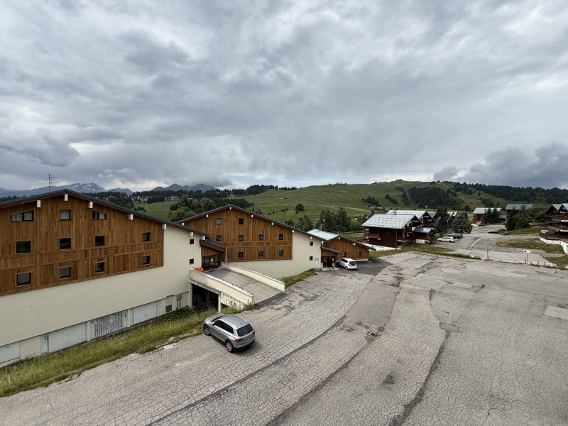 _lv_images__lot_0001490317_08_19623814