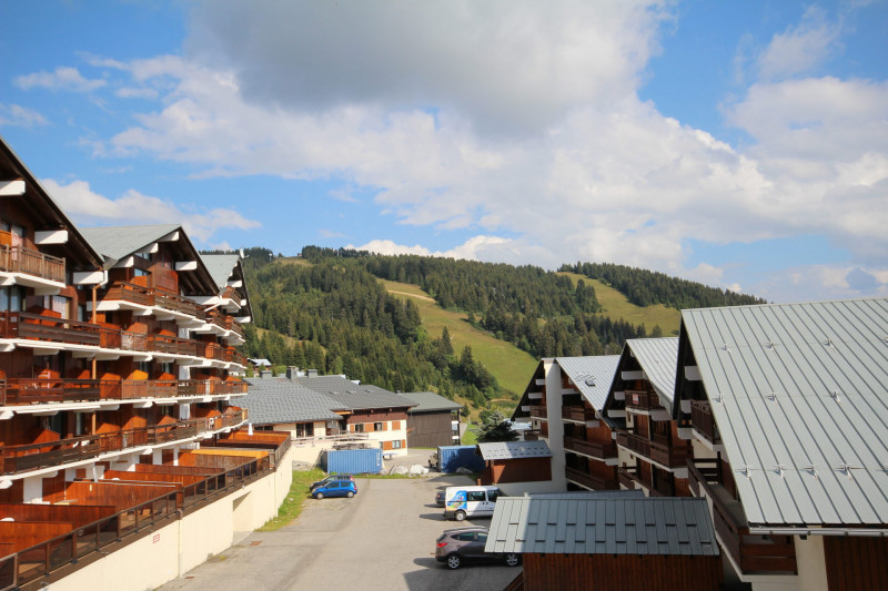 _lv_images__lot_0001500425_12_18645992