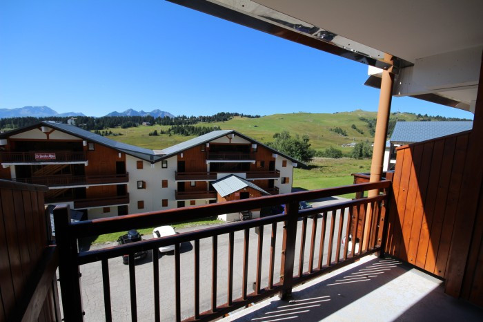 _lv_images__lot_0001520110_10_20909291