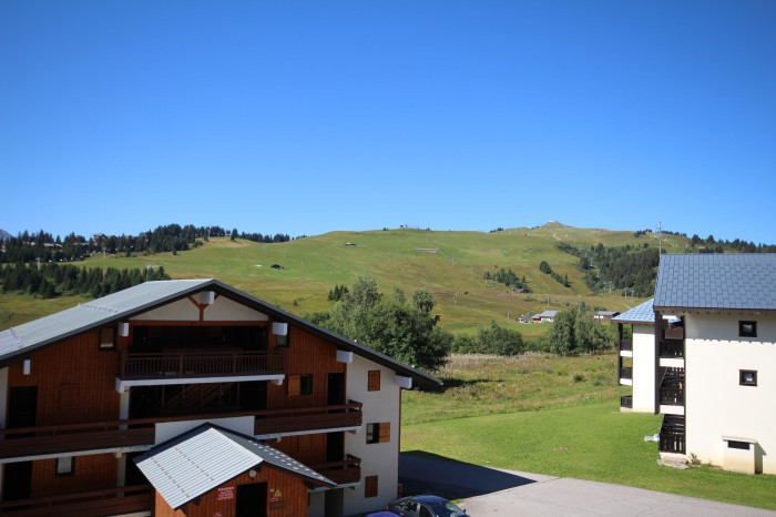 _lv_images__lot_0001520110_11_22212356