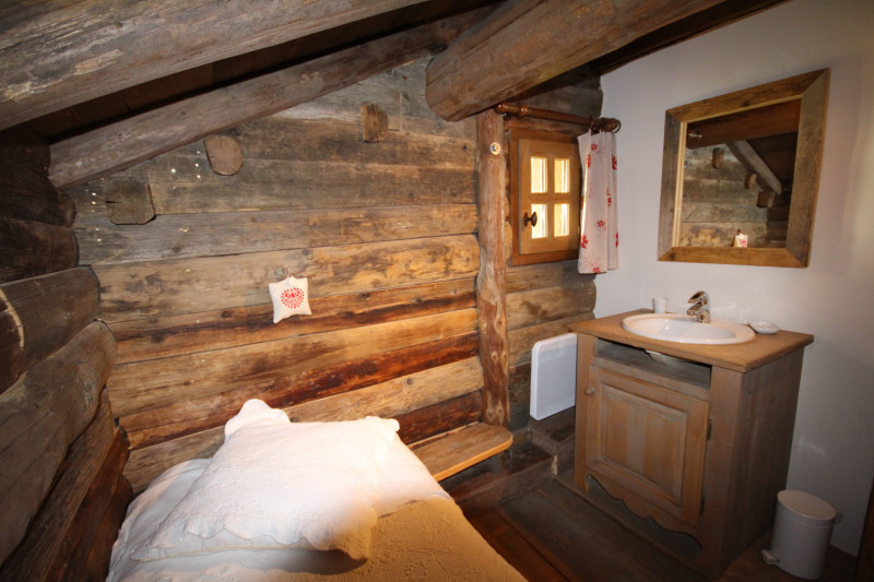 _lv_images__lot_0001730001_13_21598553 _lv_images__lot_0001730001_13_21598553