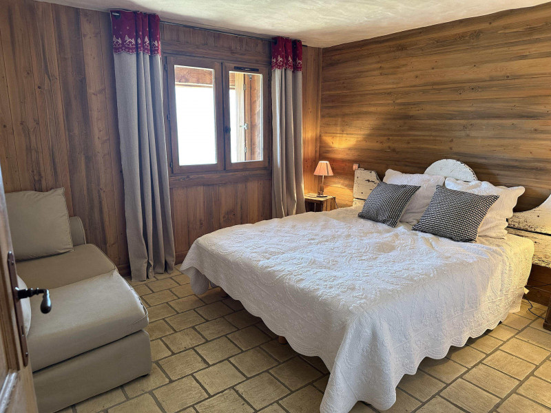 _lv_images__lot_0001810009_12_21182295