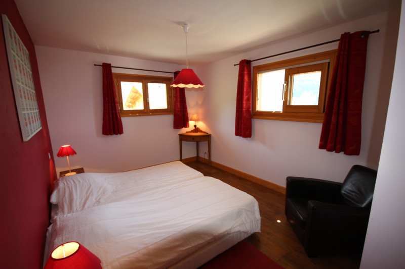 _lv_images__lot_0001820010_15_20627107 _lv_images__lot_0001820010_15_20627107