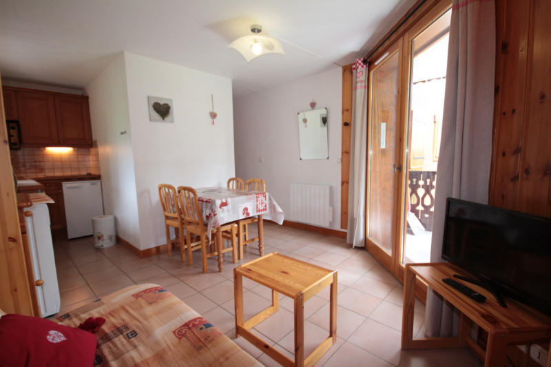 _lv_images__lot_0001850013_08_21719174 _lv_images__lot_0001850013_08_21719174