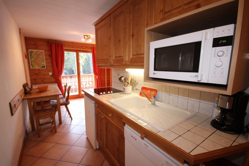 _lv_images__lot_0001870008_07_21186842