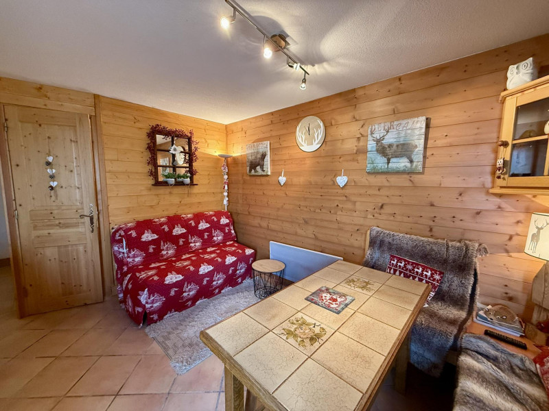 _lv_images__lot_0001890006_07_21602521 _lv_images__lot_0001890006_07_21602521