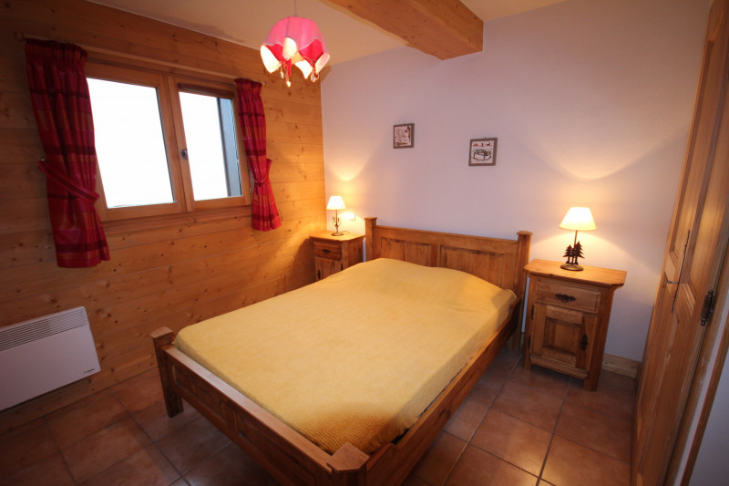 _lv_images__lot_0002030005_12_21430769