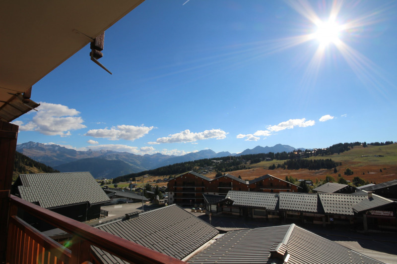 _lv_images__lot_0002180033_13_18619017