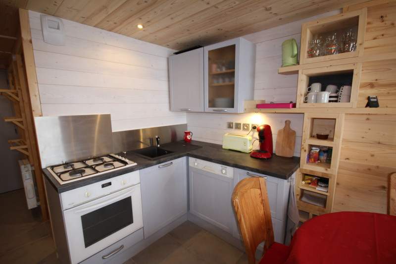 _lv_images__lot_0002330030_07_22042696 _lv_images__lot_0002330030_07_22042696