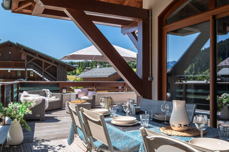 _lv_images__lot_0075553551_02_22323295