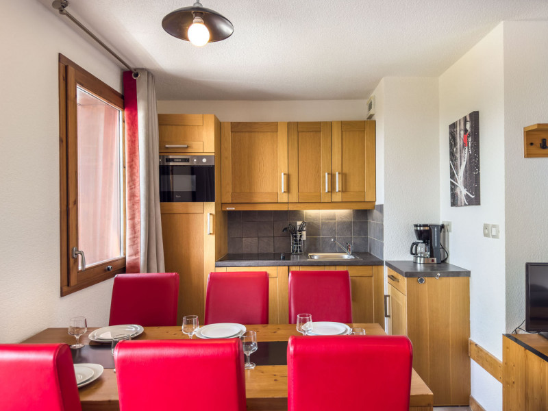 _lv_images__lot_0075553651_04_22242138