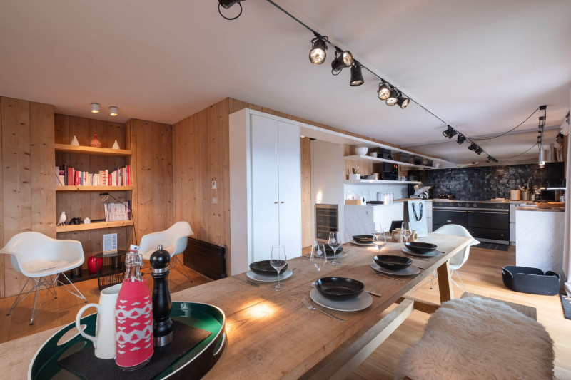 _lv_images__lot_0075553731_03_21871299