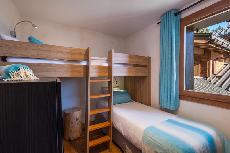 _lv_images__lot_0075553815_07_22303530