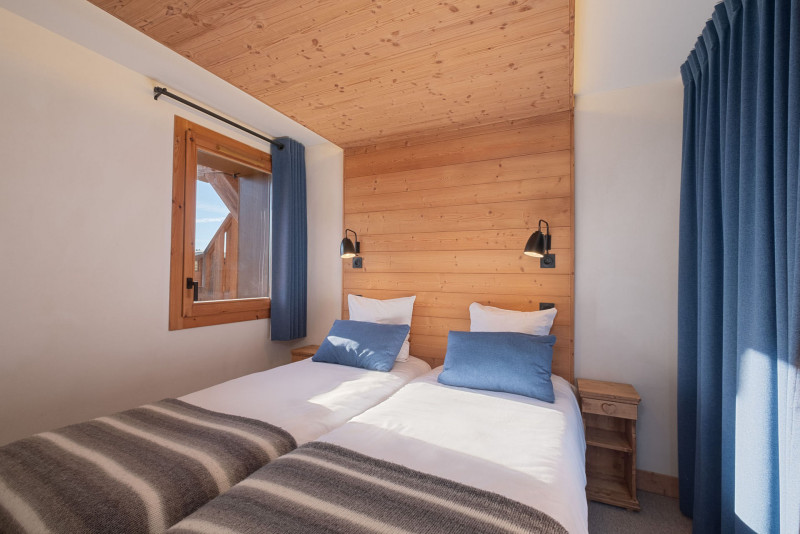 _lv_images__lot_0075553815_09_22177756