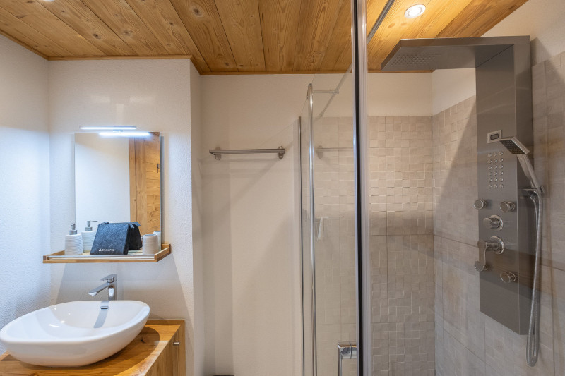 _lv_images__lot_0075553907_07_20541984