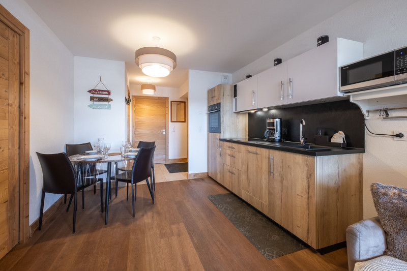 _lv_images__lot_0075553907_12_21578585