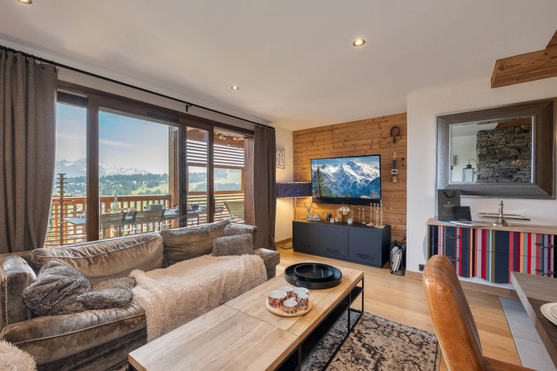 _lv_images__lot_0075553962_04_20620128