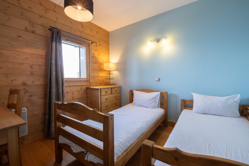 _lv_images__lot_0075553976_07_20560293