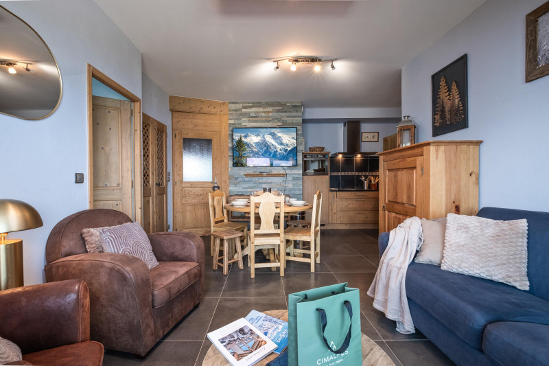 _lv_images__lot_0075553976_13_20911518