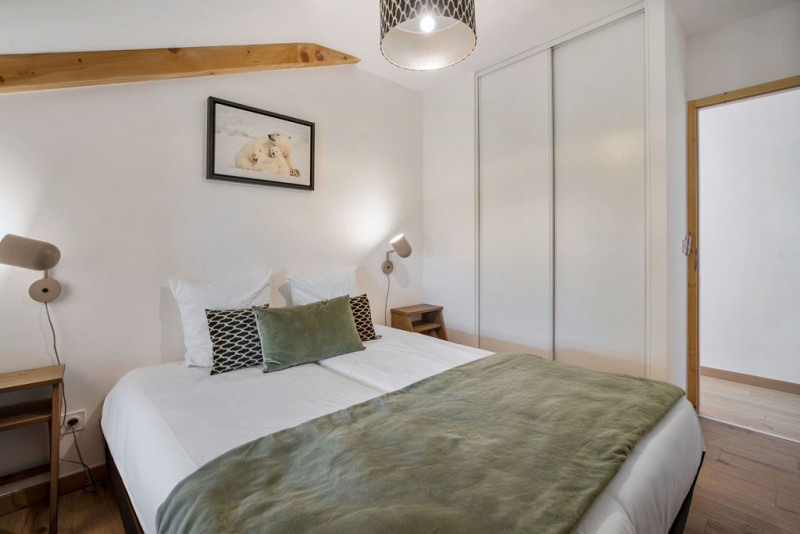 _lv_images__lot_0075554000_08_21923206