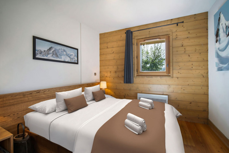 _lv_images__lot_0075554011_08_22316883