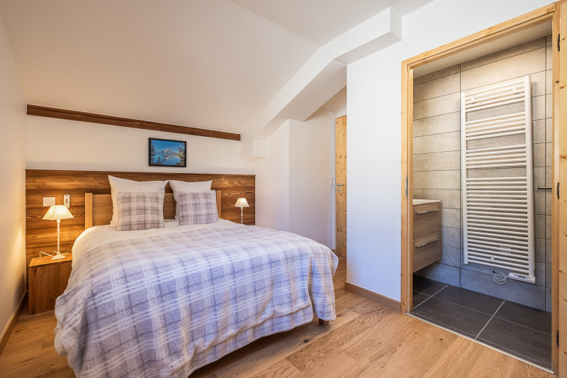 _lv_images__lot_0075554017_07_21681225