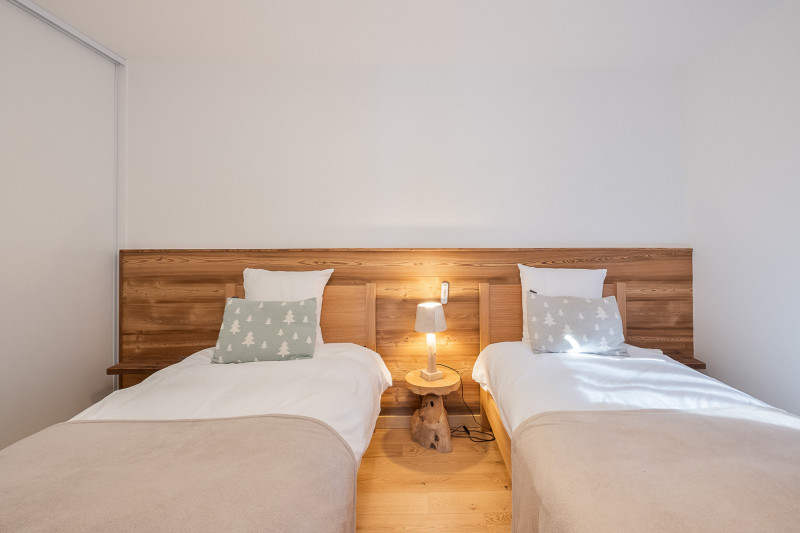 _lv_images__lot_0075554017_09_22241847 _lv_images__lot_0075554017_09_22241847