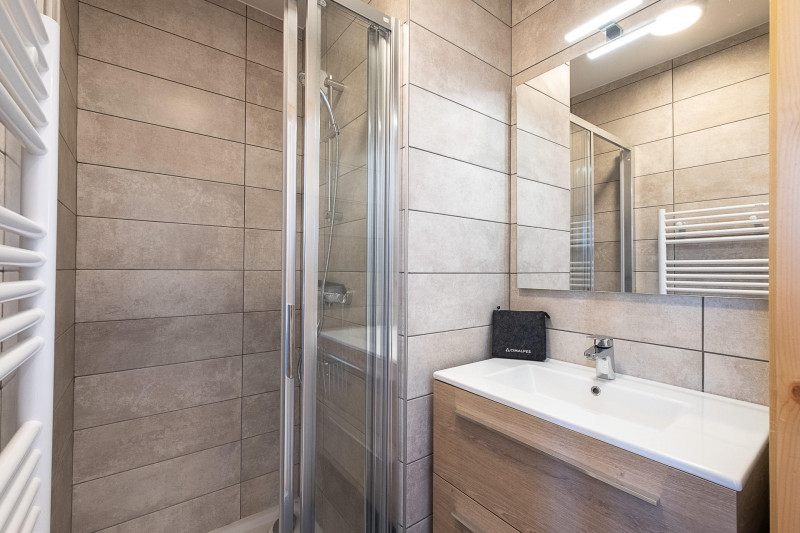 _lv_images__lot_0075554017_14_20560155