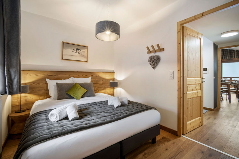 _lv_images__lot_0075554031_09_22177700