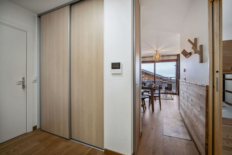 _lv_images__lot_0075554041_10_23490736