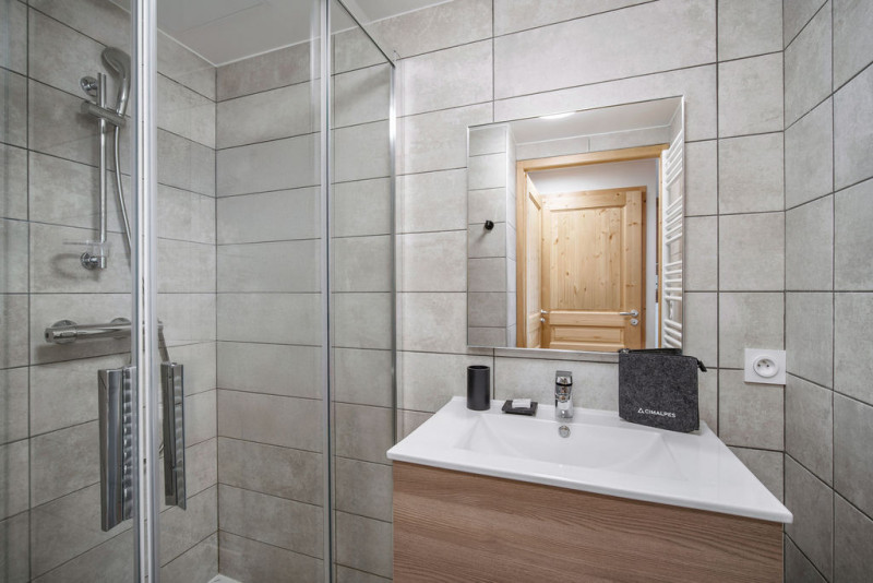 _lv_images__lot_0075554044_10_21858865