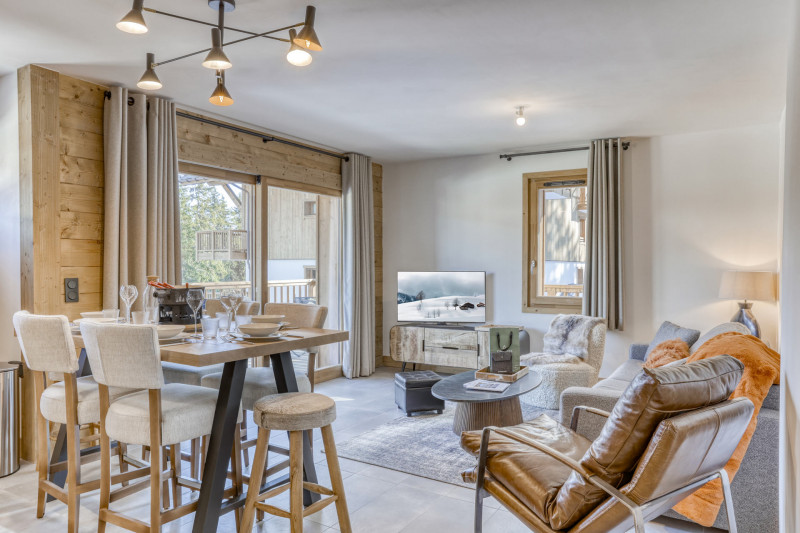 _lv_images__lot_0075554115_01_22235290