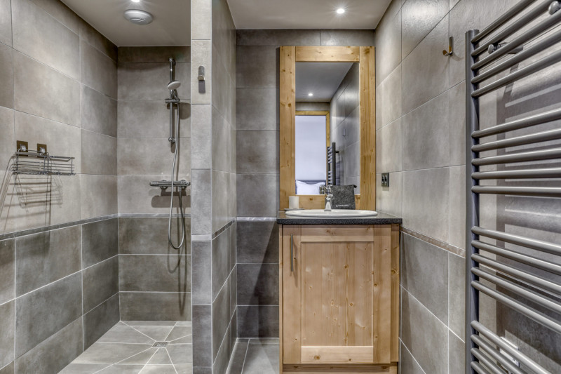 _lv_images__lot_0075554115_07_22242011 _lv_images__lot_0075554115_07_22242011