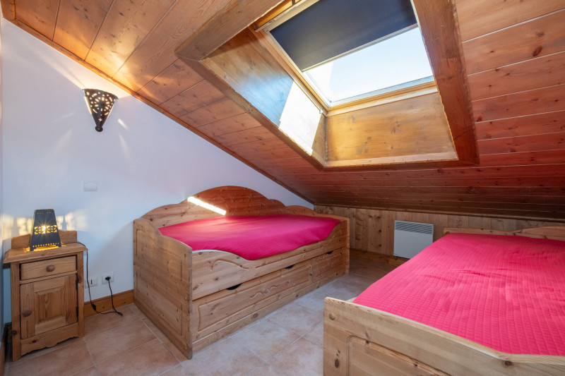 _lv_images__lot_0075554154_09_21986642