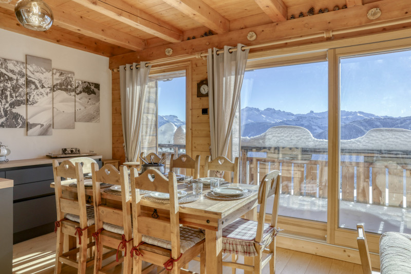 _lv_images__lot_0075554157_01_21188290