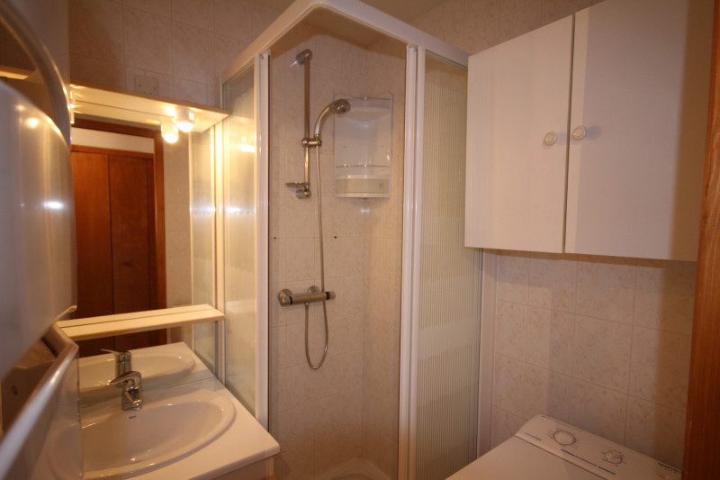 _lv_images__lot_0100000016_03_20567217