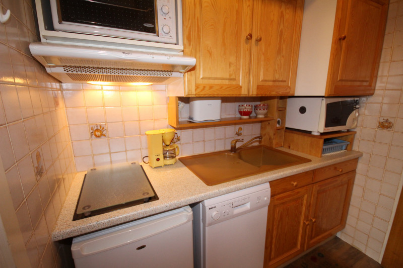 _lv_images__lot_0100000019_02_22167801