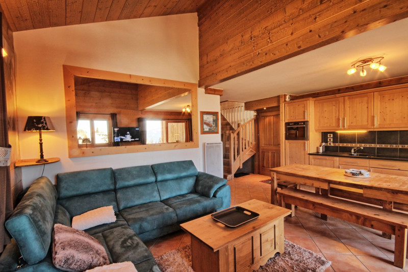 _lv_images__lot_0100000024_06_21133184