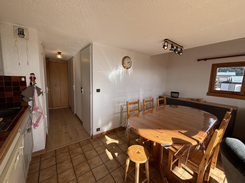 _lv_images__lot_0100000043_07_20516260