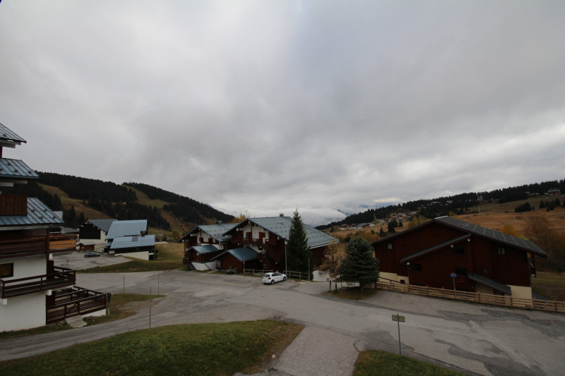 _lv_images__lot_0100000065_14_18701043